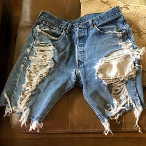 Great Levi 501 “worn” cutoff shorts!